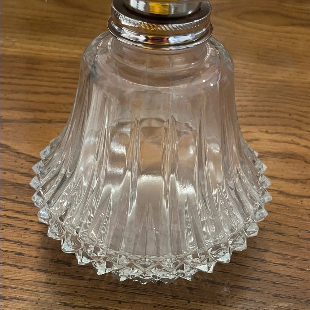 Vintage Crystal Diamond Point‎ Oil Lamp